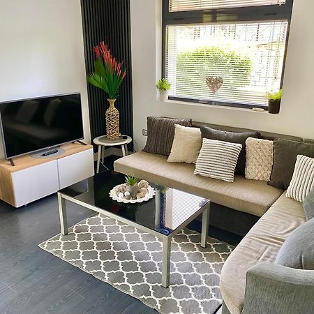 Sarafovo Beach Apartment Mit Terrasse Burgaz Dış mekan fotoğraf