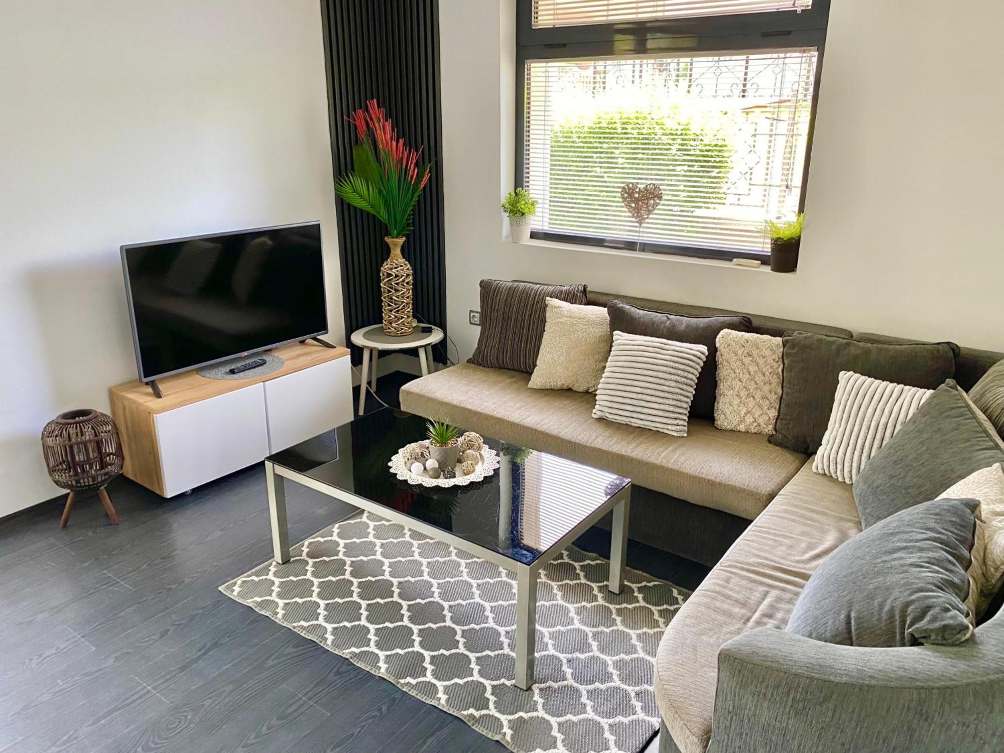 Sarafovo Beach Apartment Mit Terrasse Burgaz Dış mekan fotoğraf